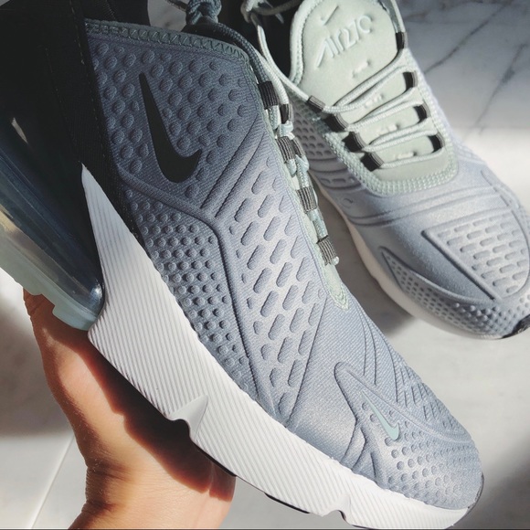 Air max 270 - Picture 4 of 7